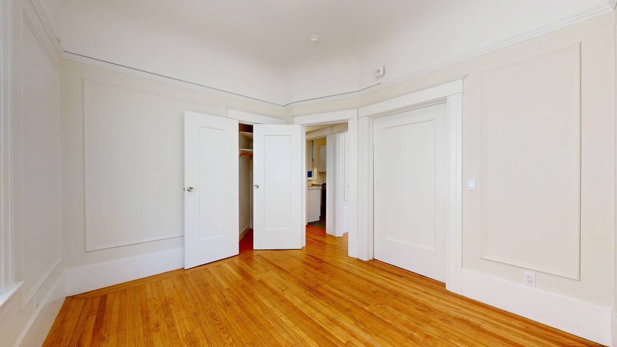 Apartment for rent at 1560 Sacramento St #211, San Francisco, CA 94109