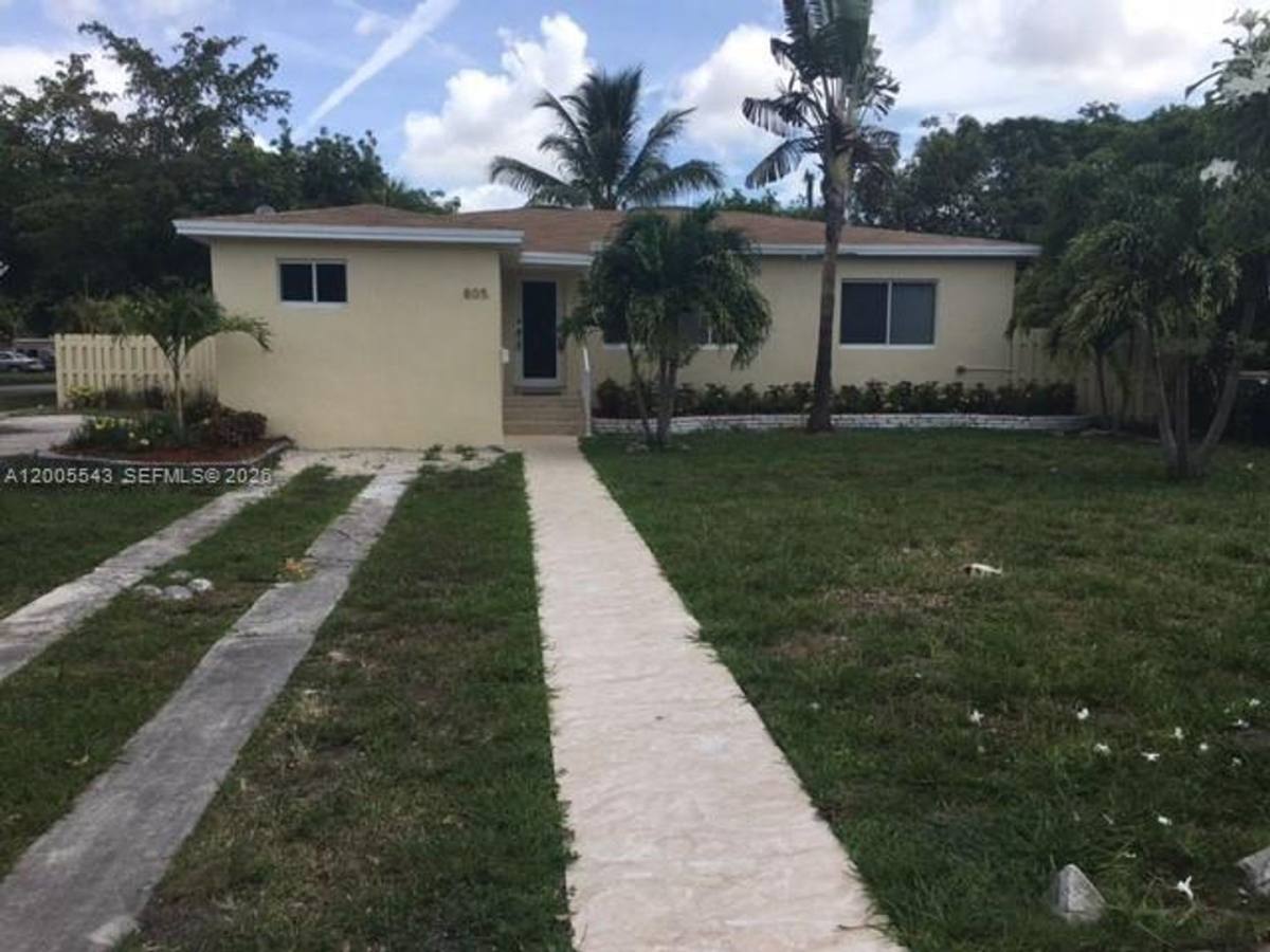 House for rent at 805 NE 138th St, Miami, FL 33161