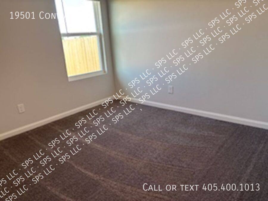 House for rent at 19501 Conway Dr, Edmond, OK 73012