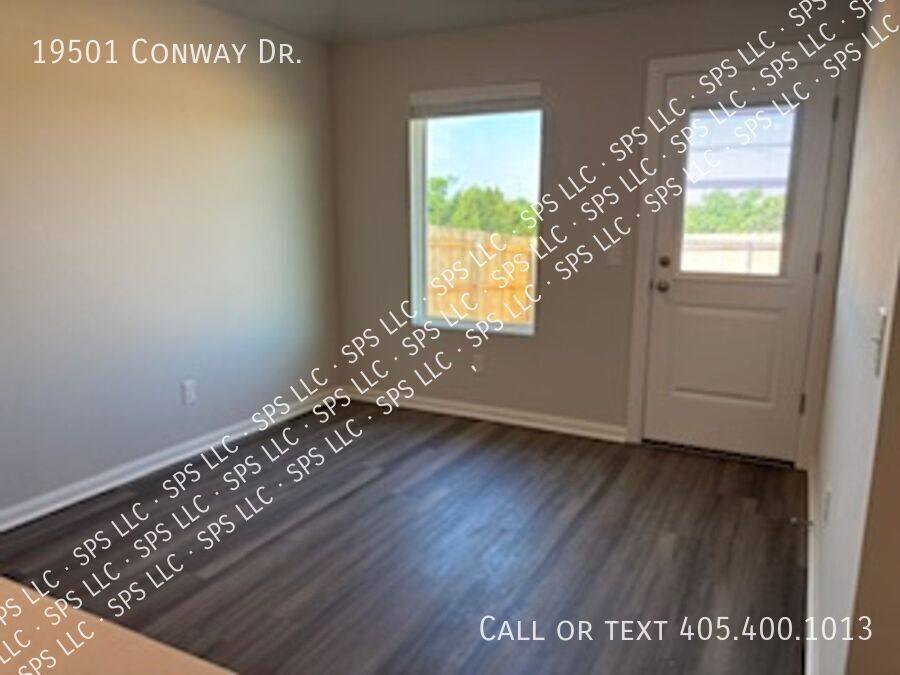 House for rent at 19501 Conway Dr, Edmond, OK 73012
