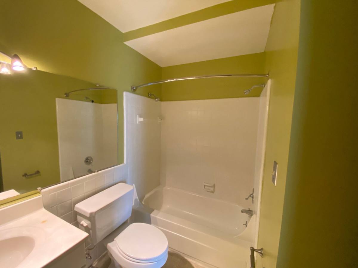 Apartment for rent at 249 S Crooks, Clawson, MI 48017
