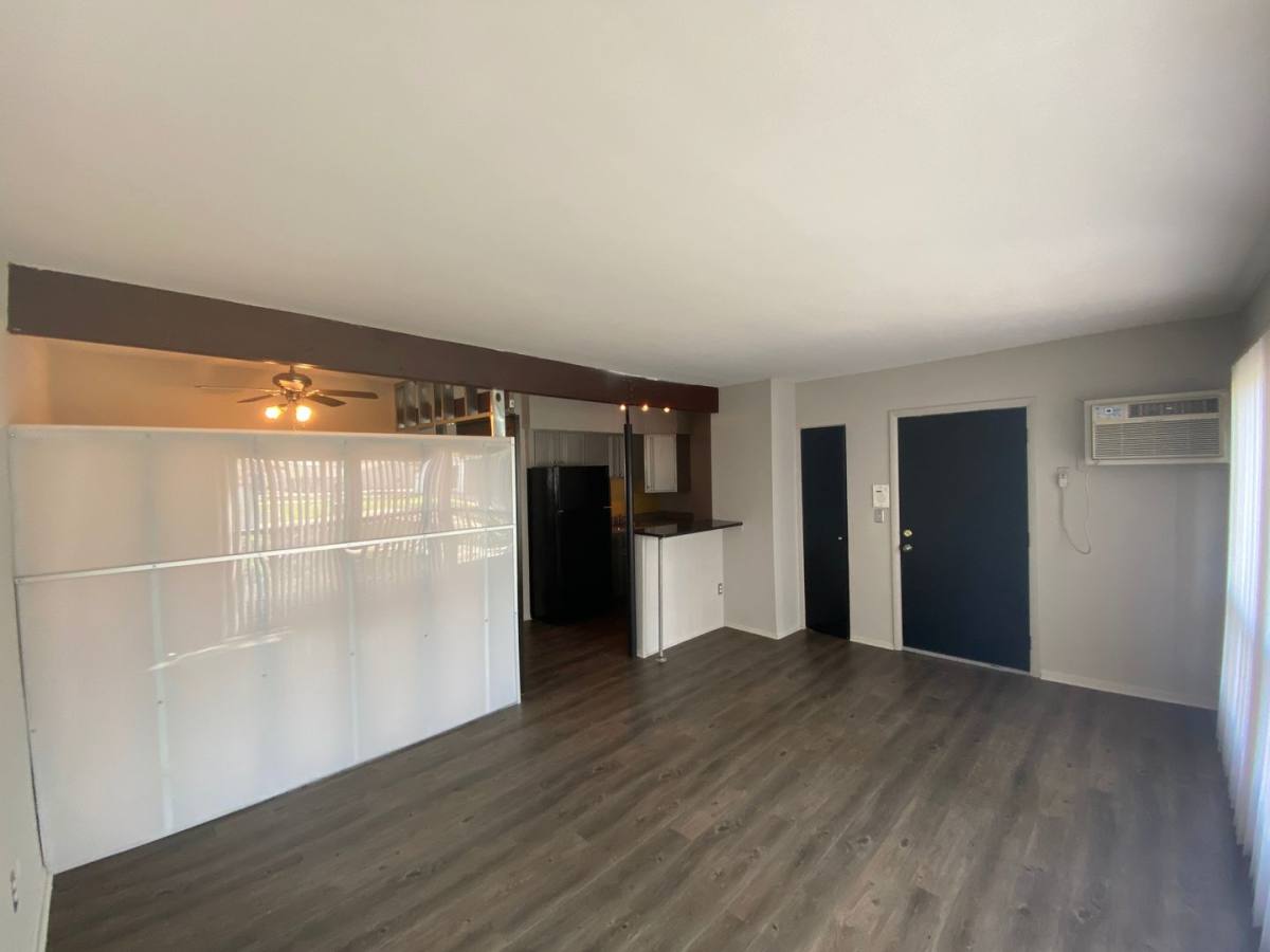 Apartment for rent at 249 S Crooks, Clawson, MI 48017