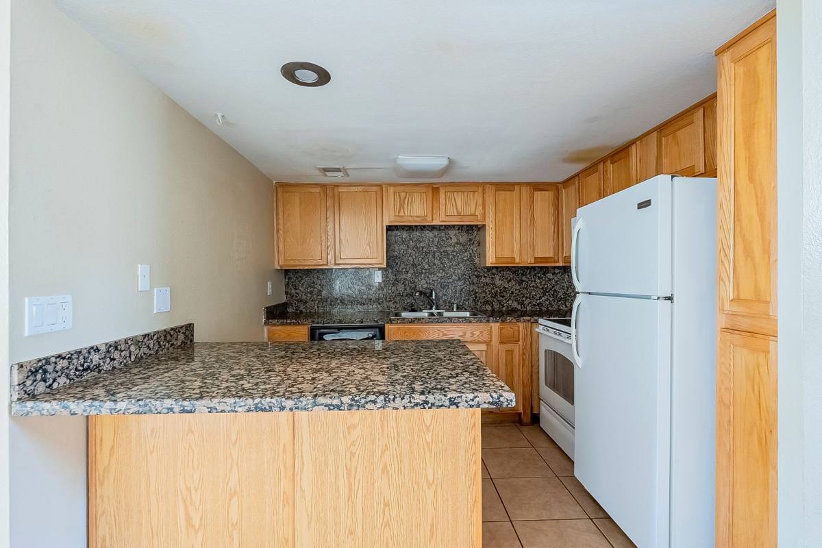 Townhouse for rent at 1801 W Tuckey Lane, Phoenix, AZ 85015