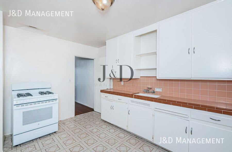 Apartment for rent at 4380 Louisiana St, San Diego, CA 92104