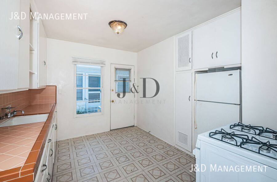 Apartment for rent at 4380 Louisiana St, San Diego, CA 92104