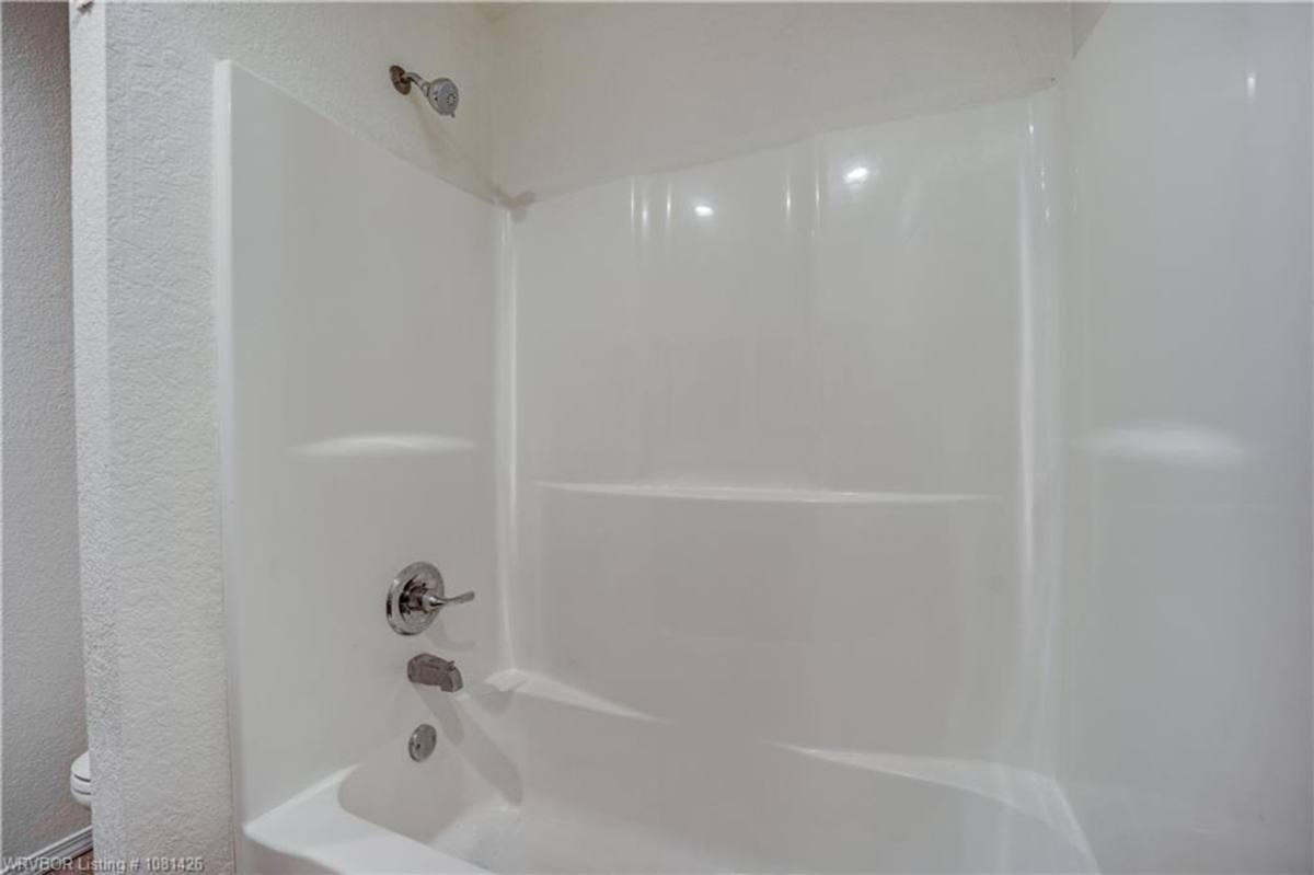 Apartment for rent at 1324 Sandstone Dr, Van Buren, AR 72956