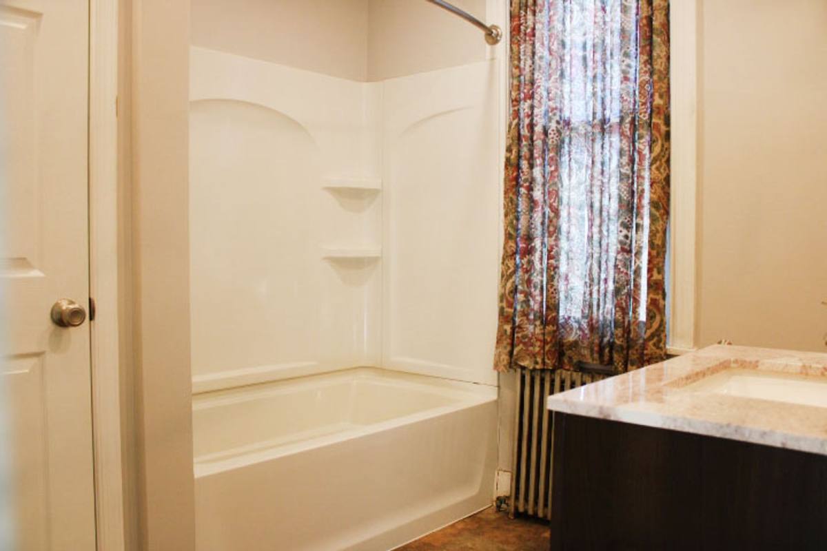 Apartment for rent at 246 W Main St - 1st Floor, Dallastown, PA 17313