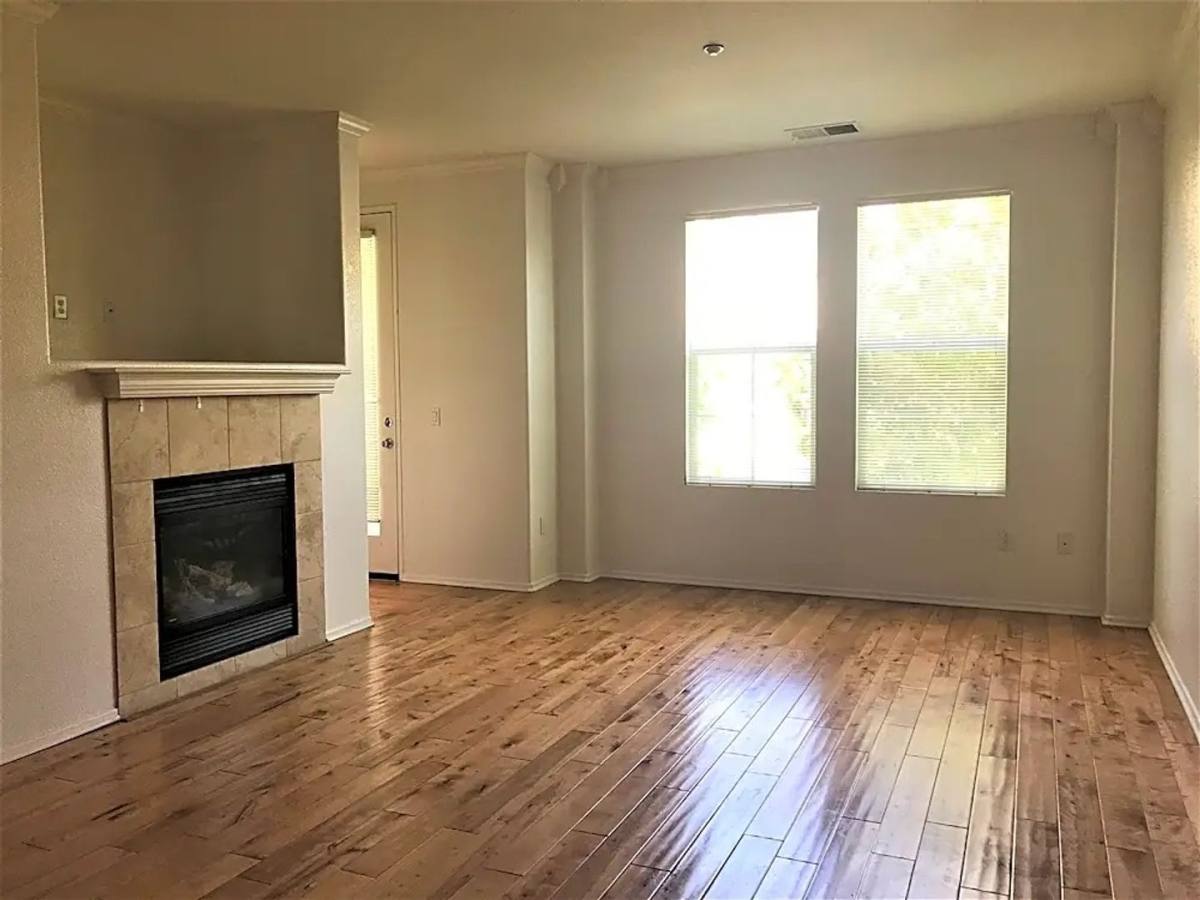 Townhouse for rent at 2703 White Pine Court, Chula Vista, CA 91915