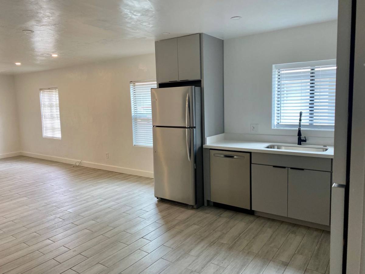 Apartment for rent at 1009 S Roosevelt St, Tempe, AZ 85281