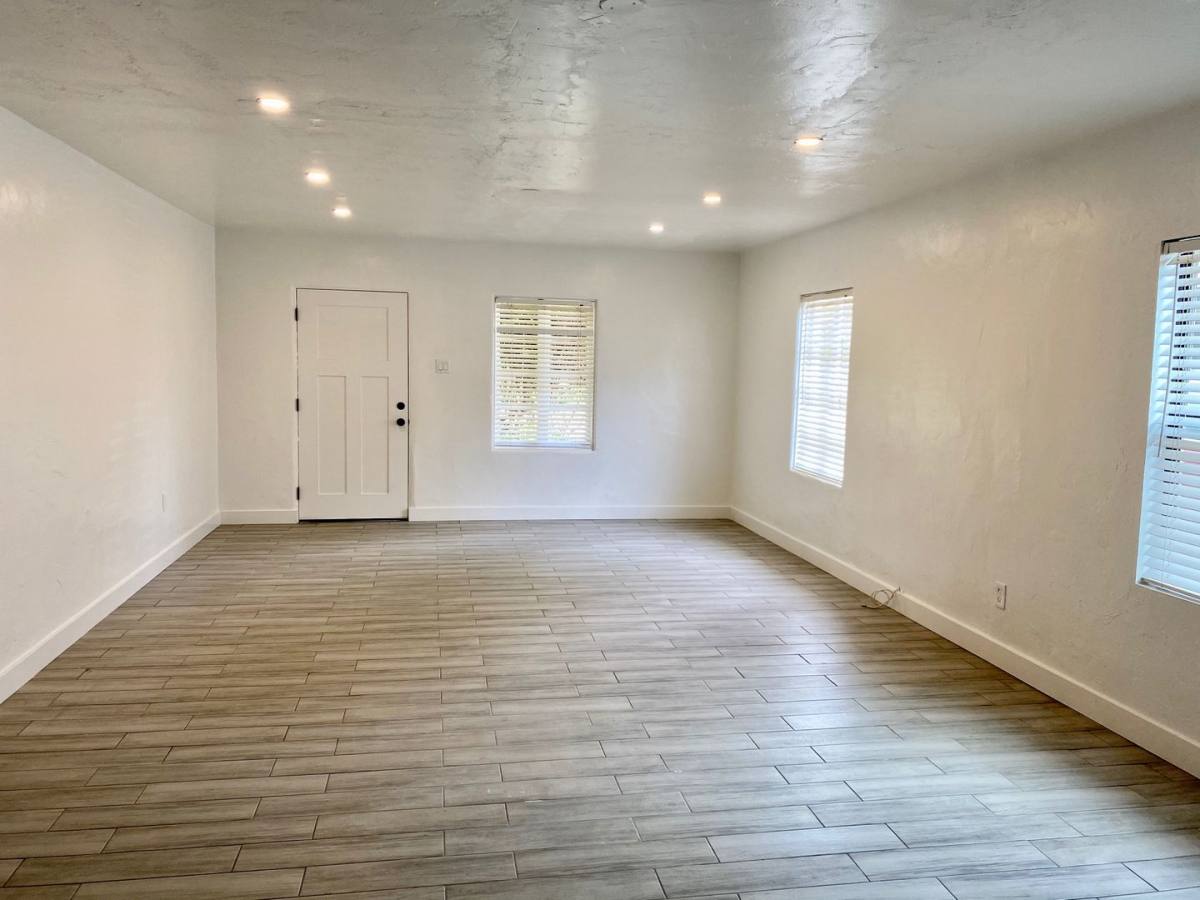 Apartment for rent at 1009 S Roosevelt St, Tempe, AZ 85281