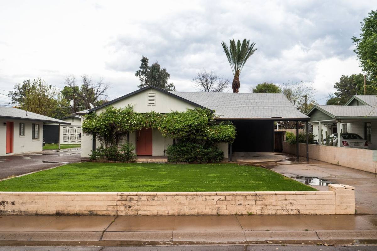 Apartment for rent at 1009 S Roosevelt St, Tempe, AZ 85281