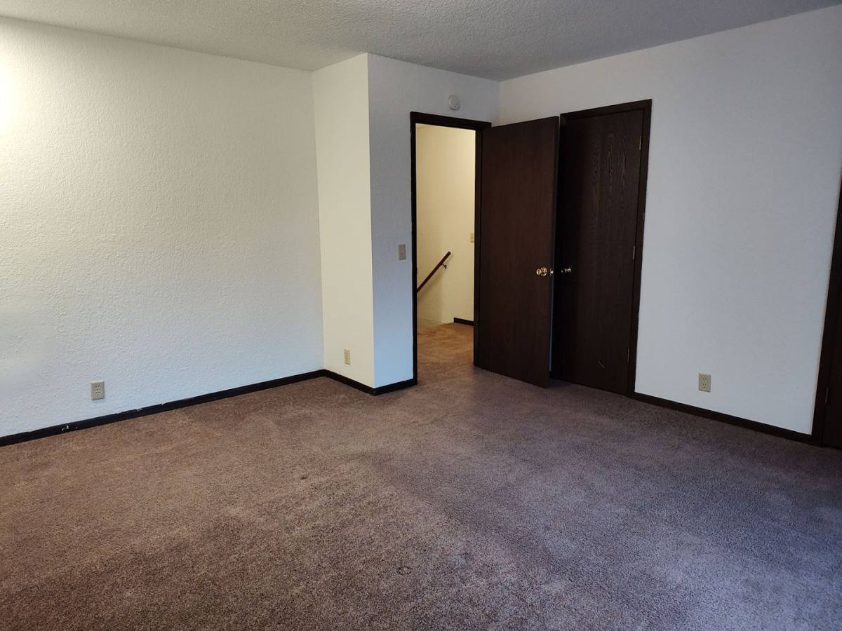 Townhouse for rent at 605 Boxwood Dr, Cape Girardeau, MO 63701