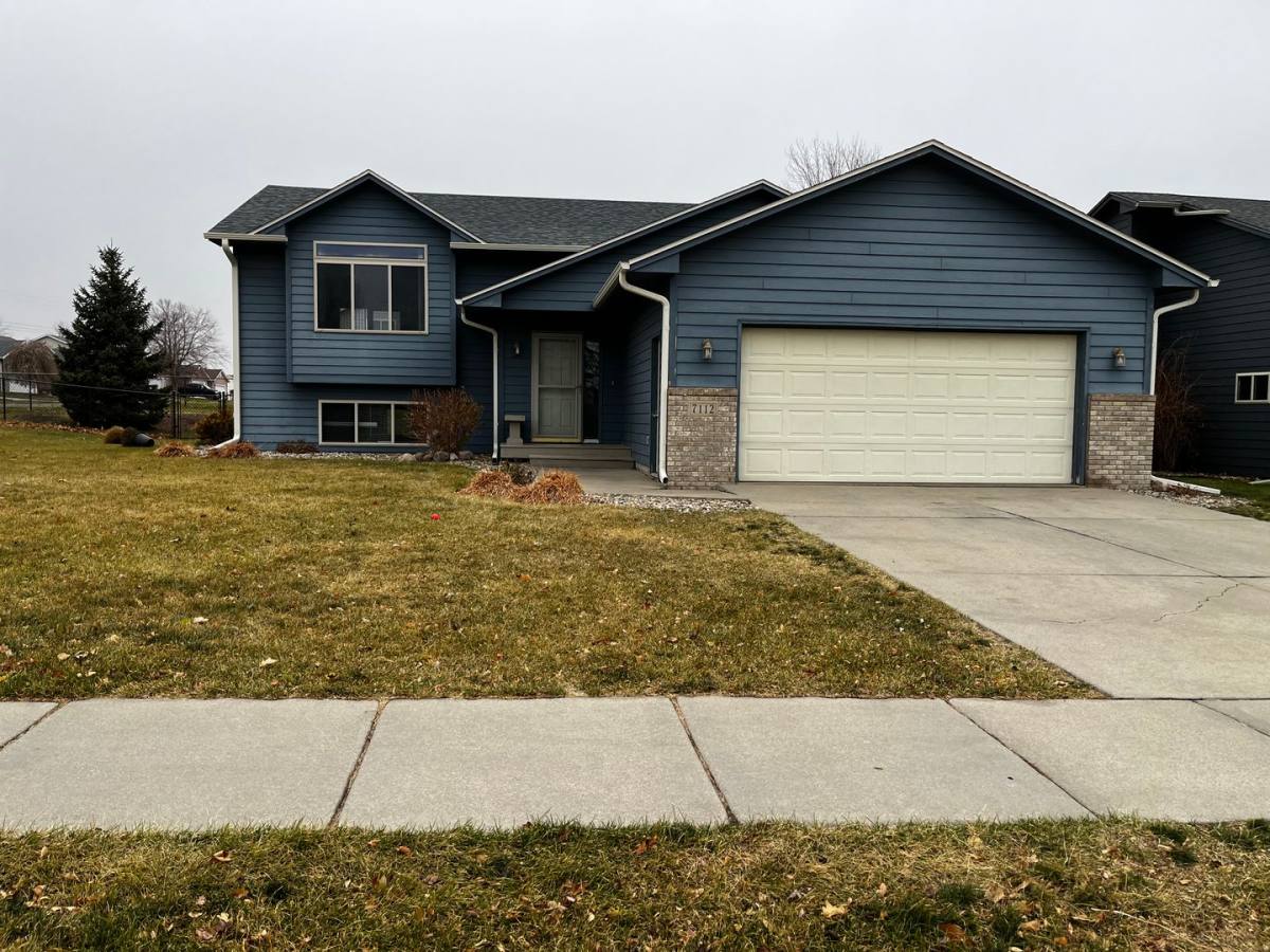House for rent at 7112 W 53rd St, Sioux Falls, SD 57106
