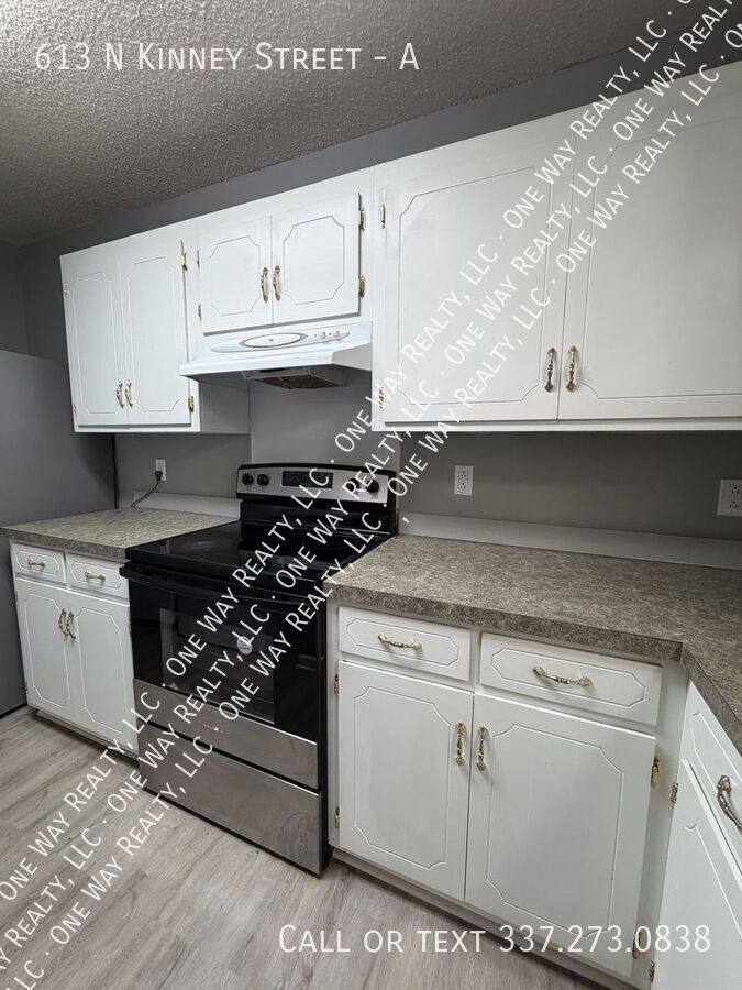 Apartment for rent at 613 N Kinney St #A, Iowa, LA 70647