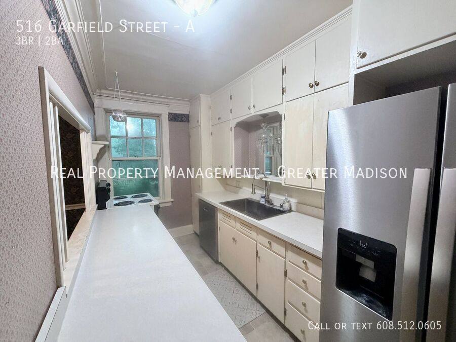 Apartment for rent at 516 Garfield St #A, Stoughton, WI 53589