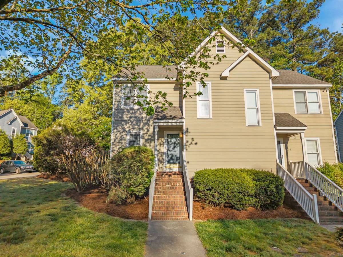 Townhouse for rent at 1601 Oakland Hills Way, Raleigh, NC 27604