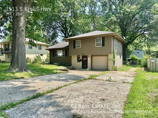 House for rent at 3513 S Kings Highway, Independence, MO 64055