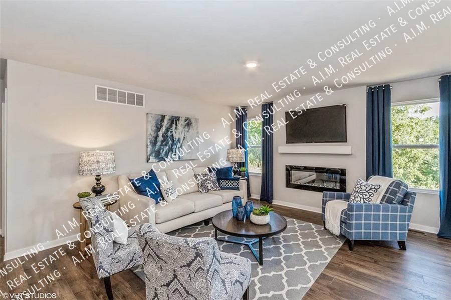 Townhouse for rent at 1407 NE Crossing Oak Dr, Ankeny, IA 50021