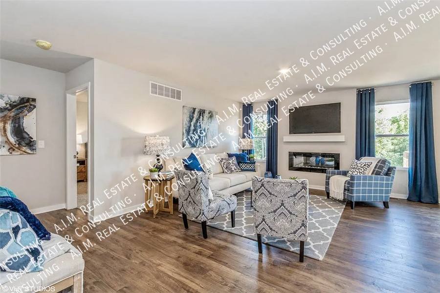 Townhouse for rent at 1407 NE Crossing Oak Dr, Ankeny, IA 50021