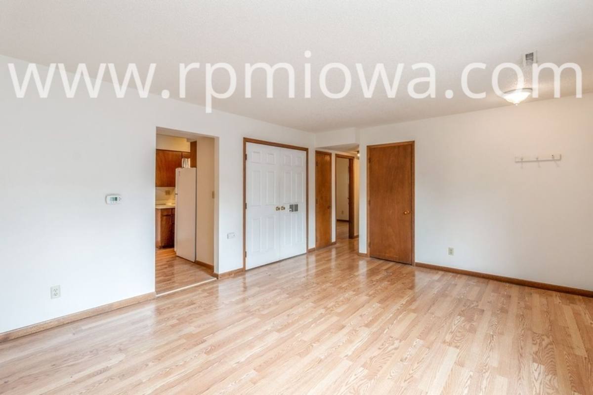 Apartment for rent at 209 Todd Circle, Ames, IA 50014
