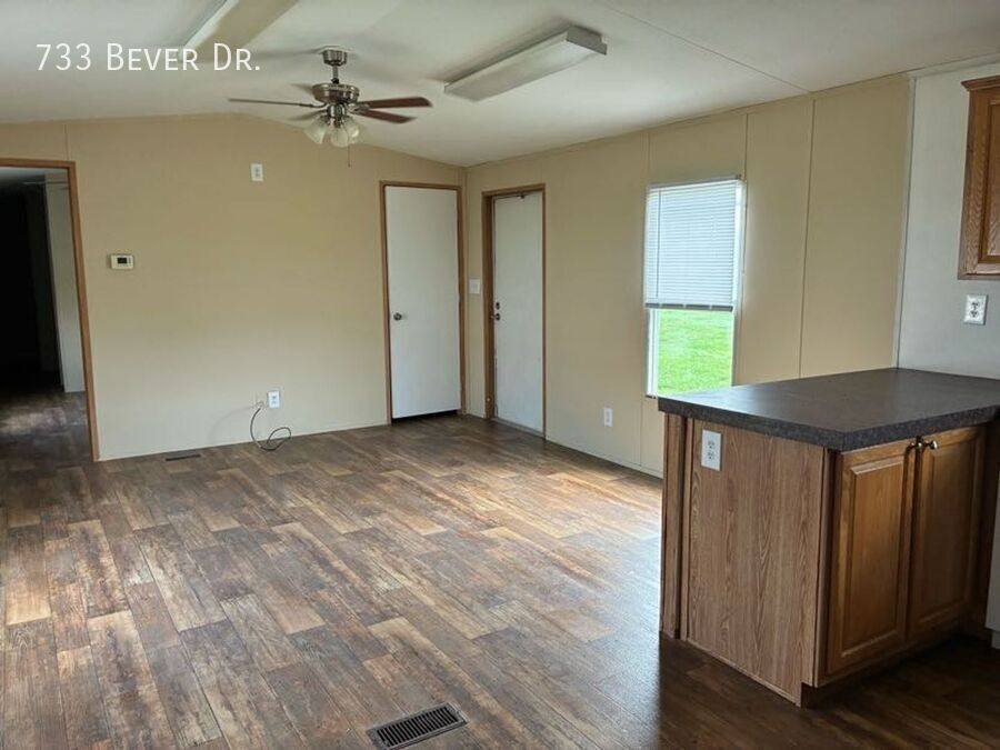 House for rent at 733 Bever Dr, Towanda, KS 67144