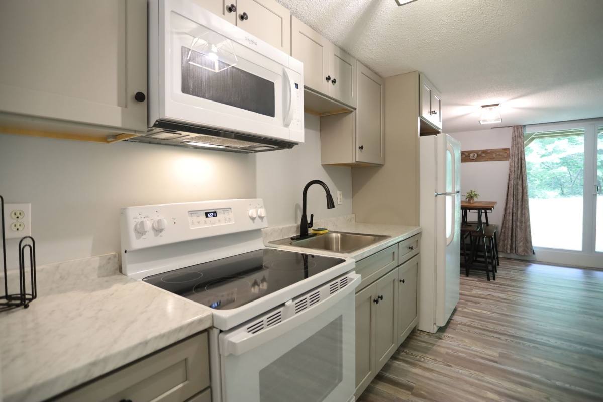 Apartment for rent at 841 Upper Mad River Rd, Thornton, NH 03285