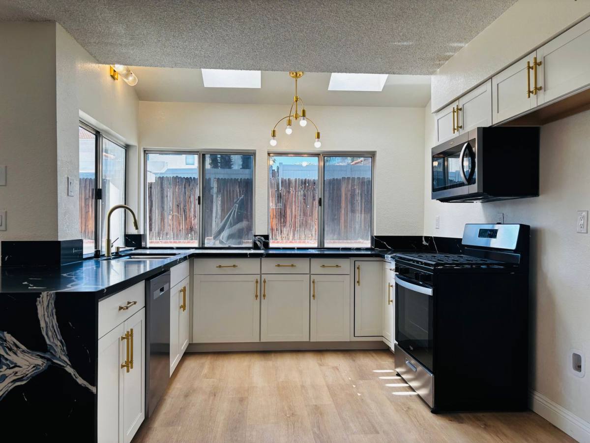 House for rent at 23606 Parkland Ave, Moreno Valley, CA 92557