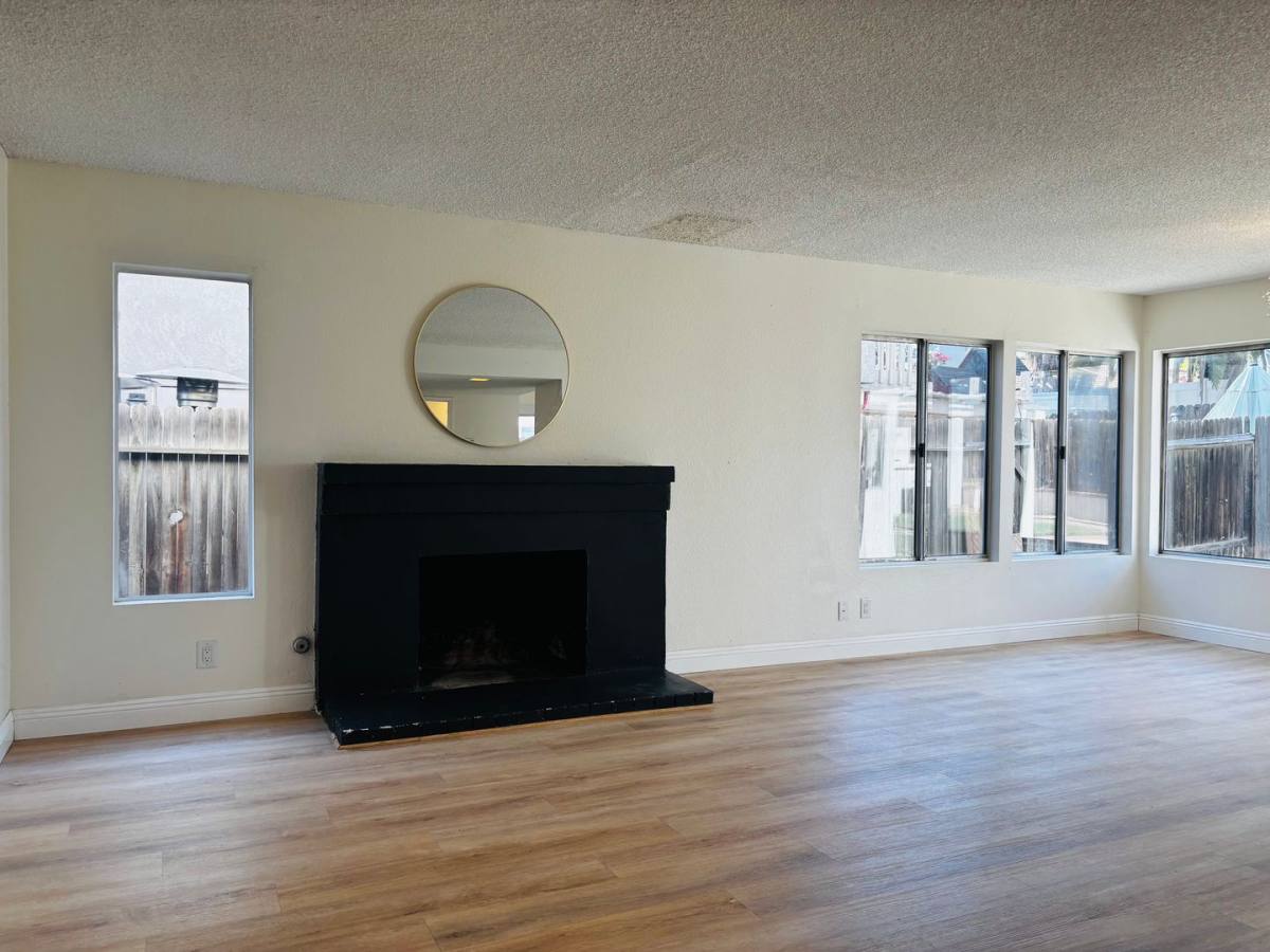 House for rent at 23606 Parkland Ave, Moreno Valley, CA 92557