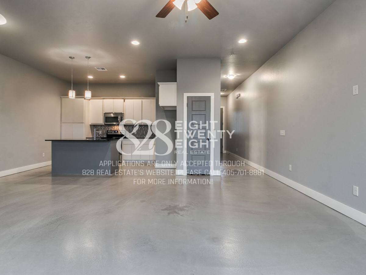 Townhouse for rent at 4732 W Main St, Norman, OK 73072