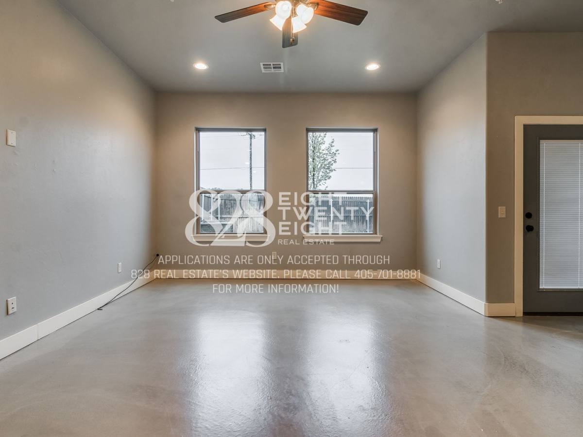 Townhouse for rent at 4732 W Main St, Norman, OK 73072