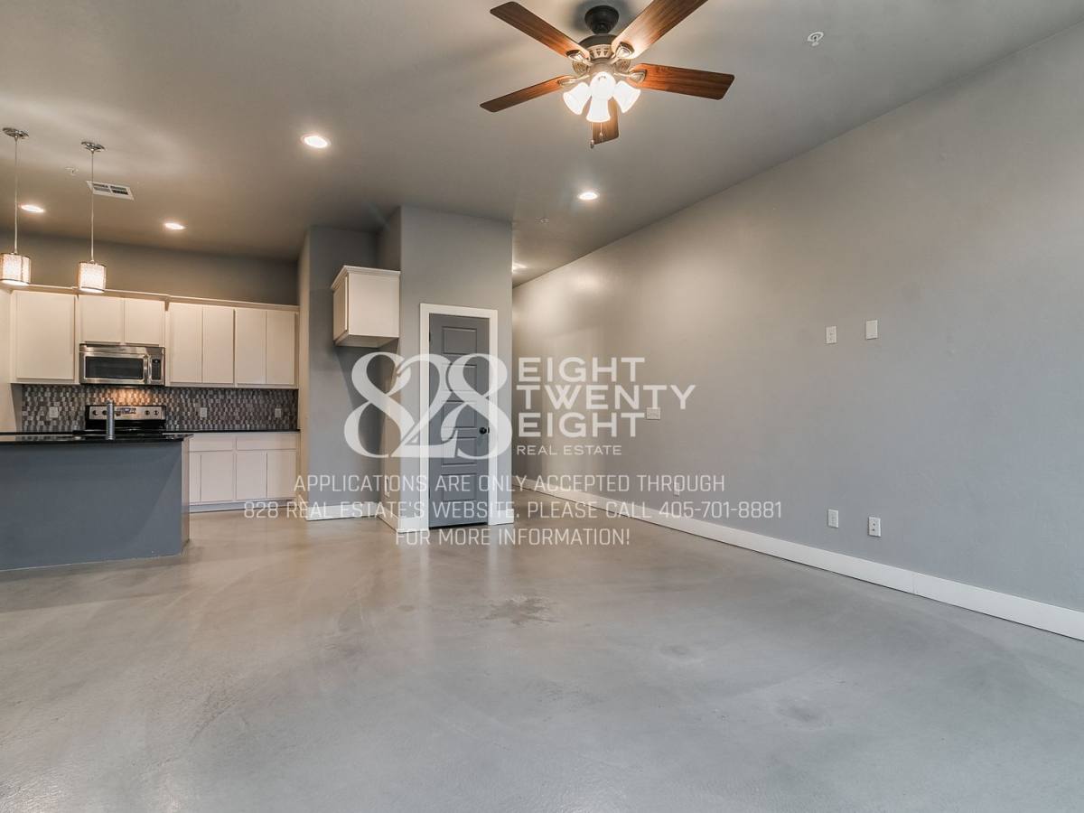 Townhouse for rent at 4732 W Main St, Norman, OK 73072