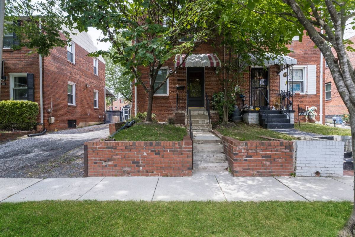 Townhouse for rent at 3459 23rd St SE, Washington, DC 20020