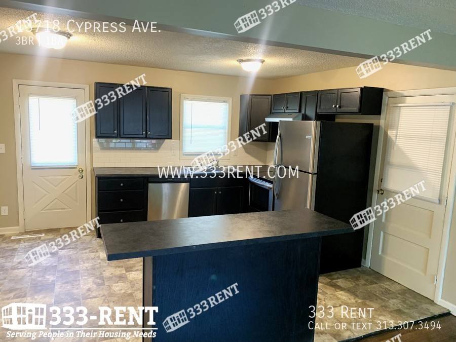 House for rent at 13718 Cypress Ave, Grandview, MO 64030