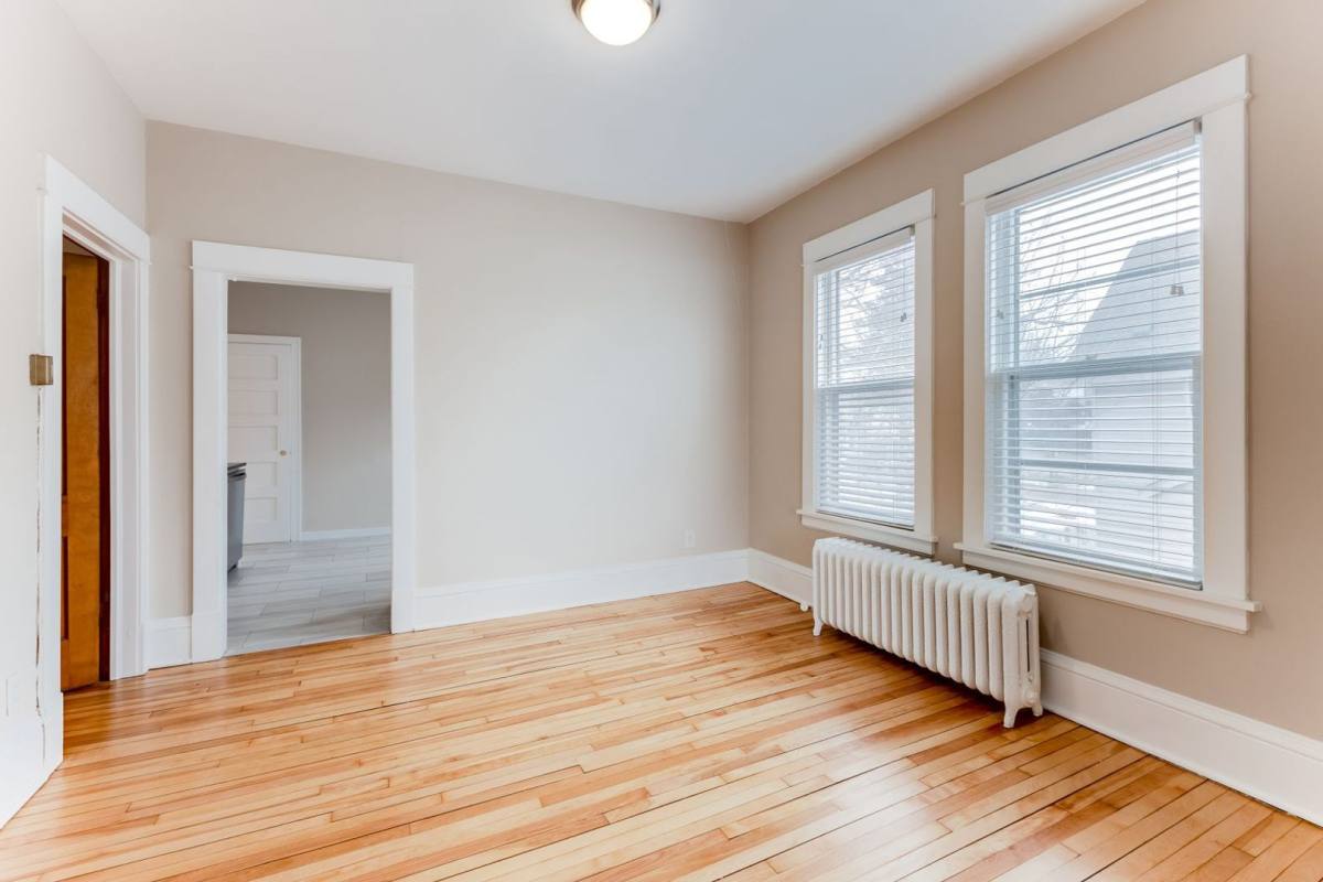 Apartment for rent at 273 W Sturgis St, Saint Paul, MN 55102