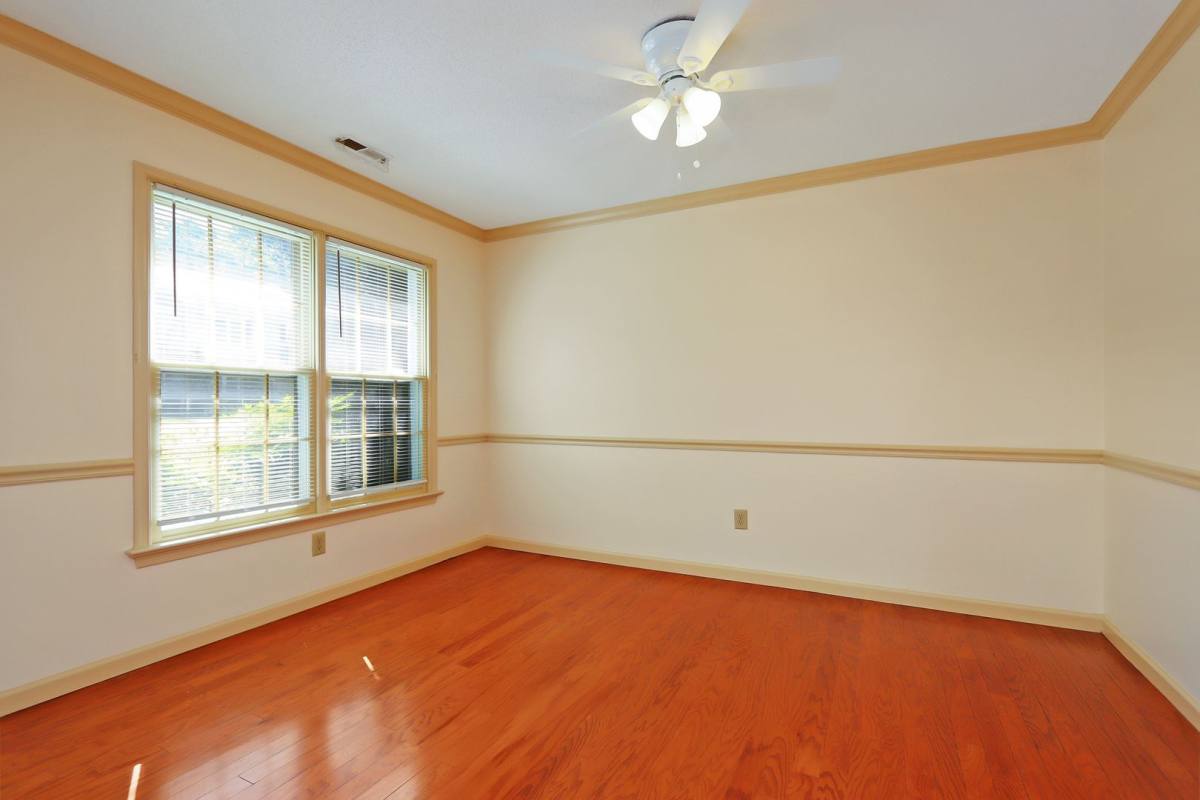 Townhouse for rent at 109 Larkspur Hollow, Yorktown, VA 23692