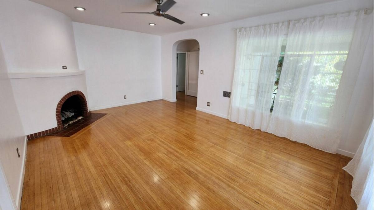 House for rent at 935 Swanston Dr, Sacramento, CA 95818