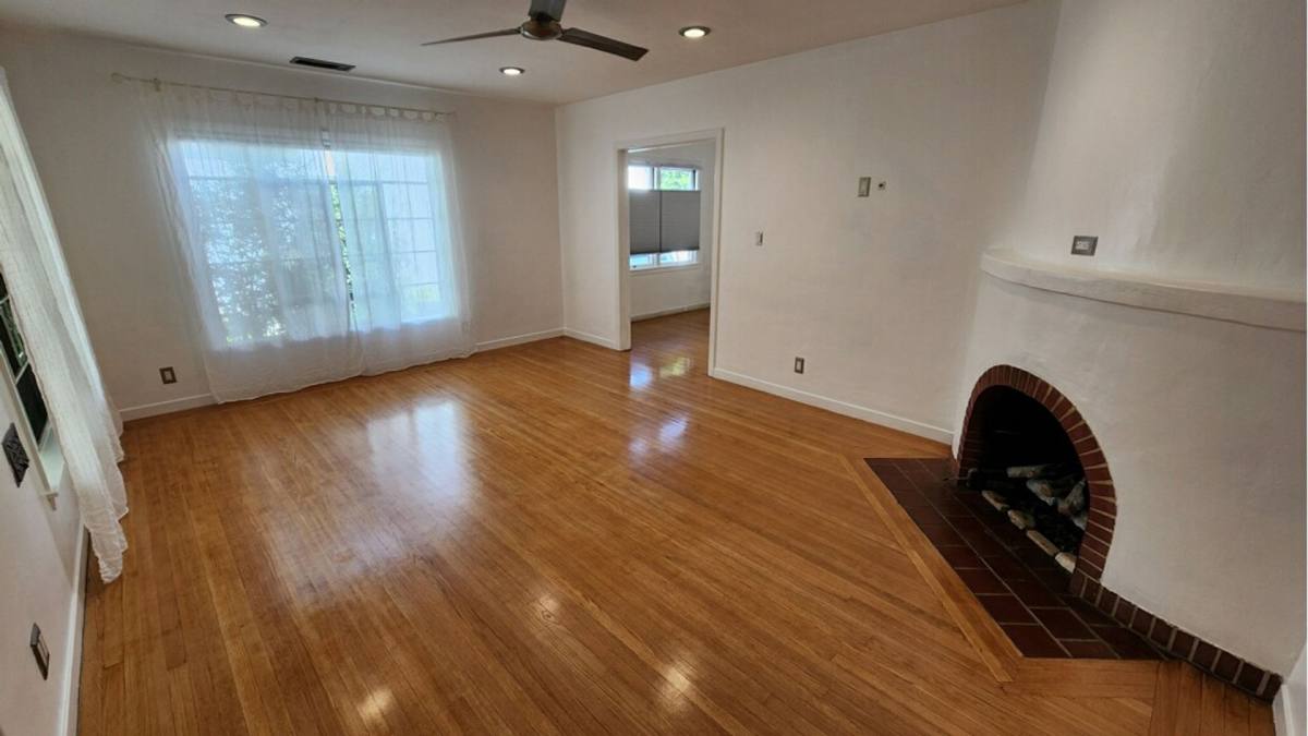 House for rent at 935 Swanston Dr, Sacramento, CA 95818