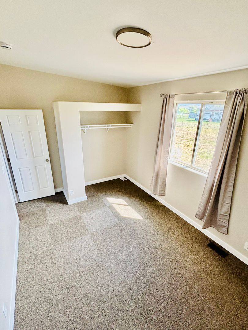 House for rent at 3211 Legacy Loop, Helena, MT 59602