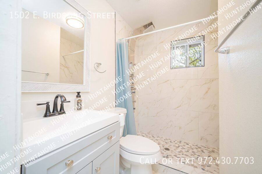 House for rent at 1502 E Birdsong St, Longview, TX 75602