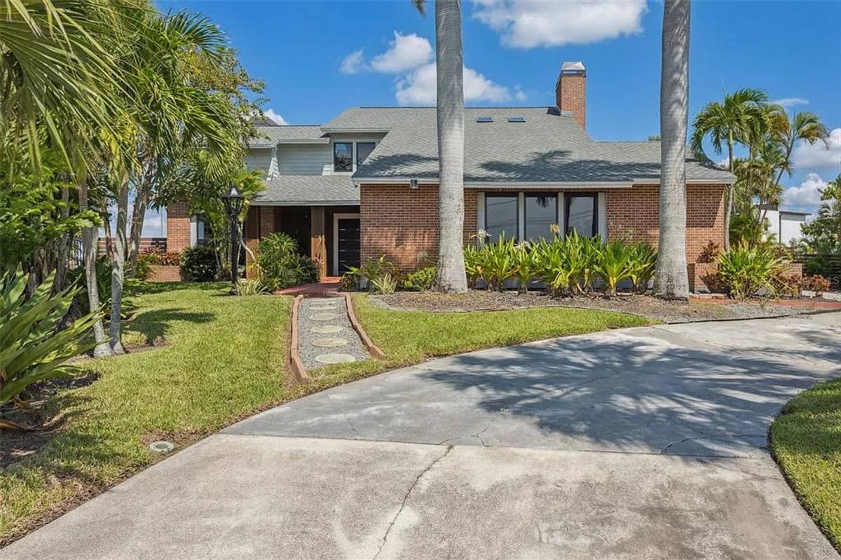 House for rent at 769 Kingston Court, Apollo Beach, FL 33572