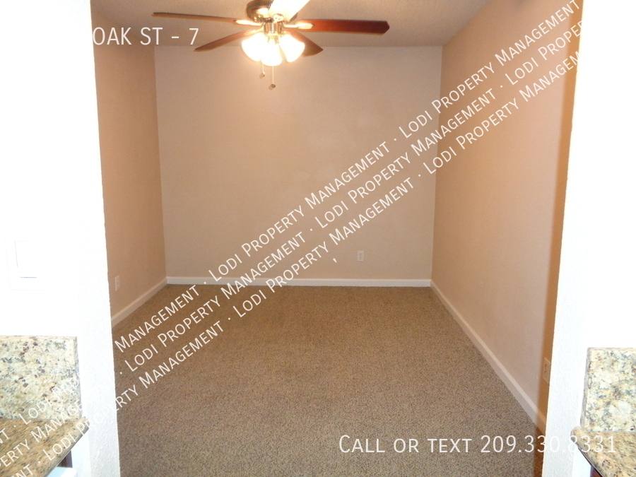 Apartment for rent at 423 W Oak St #7, Lodi, CA 95240