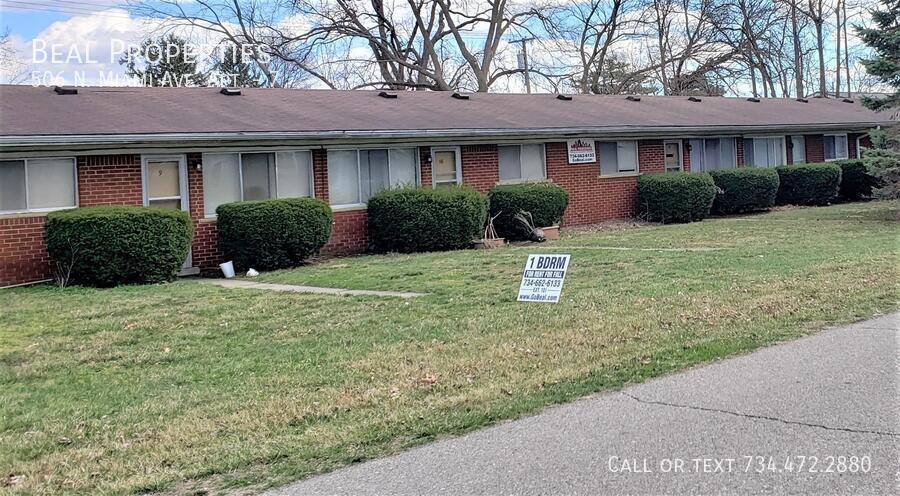 Apartment for rent at 506 N Miami Ave #7, Ypsilanti, MI 48198