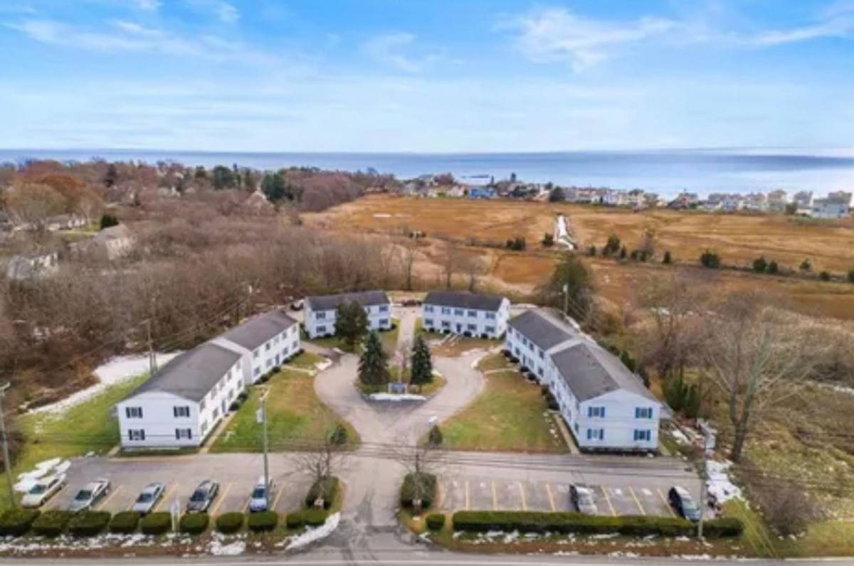 1739-1749 Boston Post Rd, Westbrook, CT 06498 - Apartment for Rent