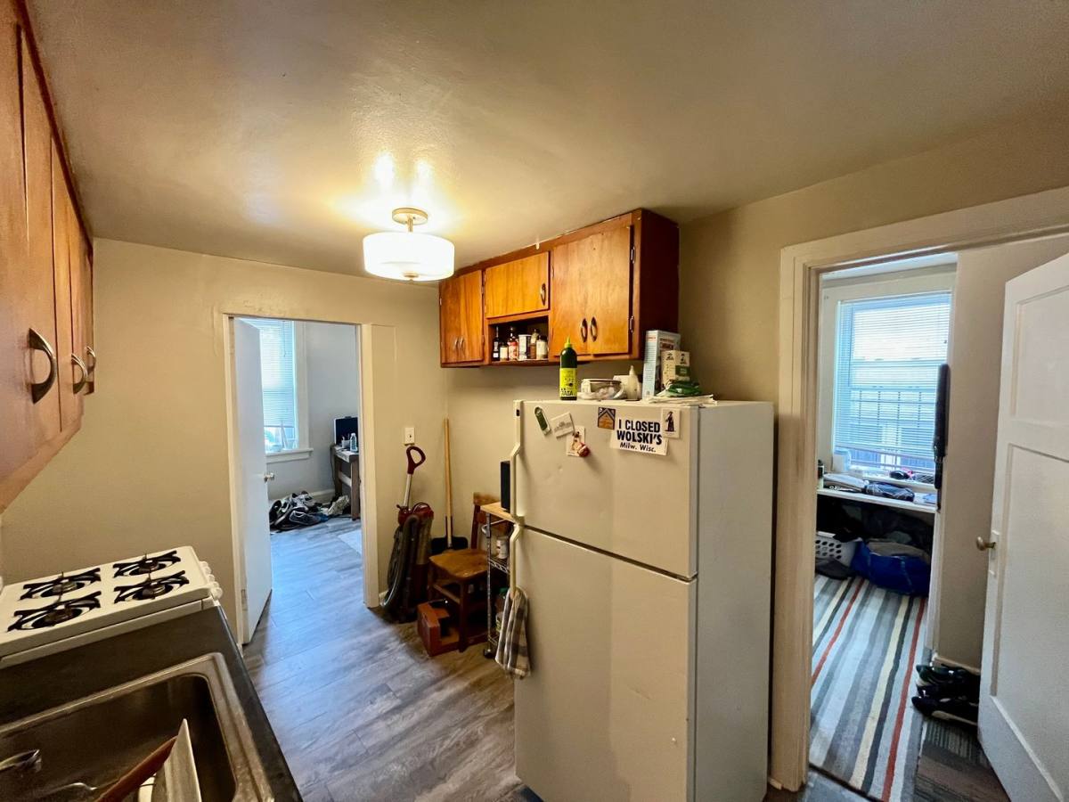 Apartment for rent at 1709 E Park Place, Milwaukee, WI 53211