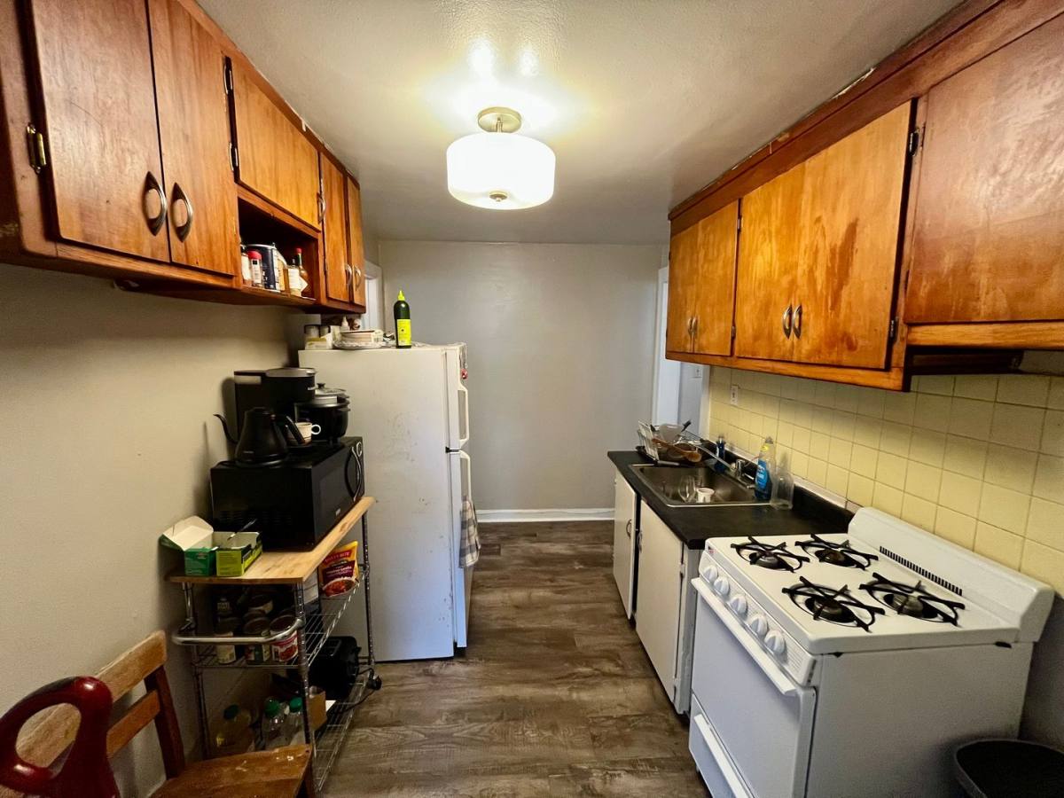 Apartment for rent at 1709 E Park Place, Milwaukee, WI 53211