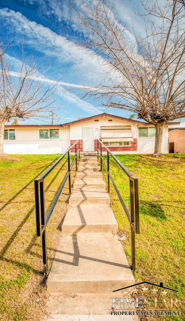 House for rent at 3705 River Blvd, Bakersfield, CA 93305