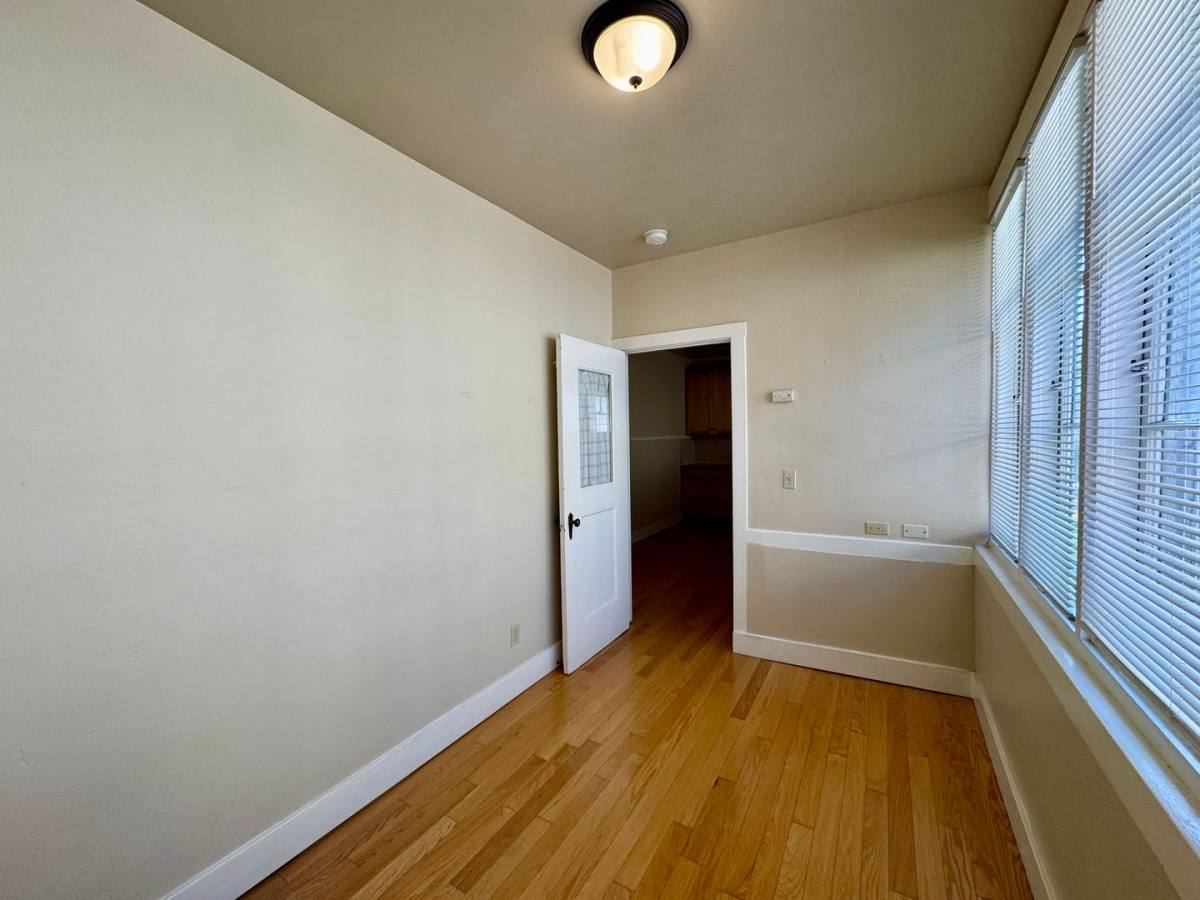 Apartment for rent at 3435 J St, Sacramento, CA 95816