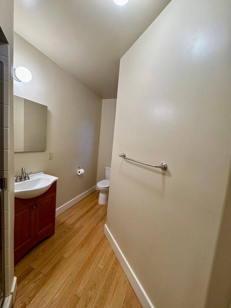 Apartment for rent at 3435 J St, Sacramento, CA 95816
