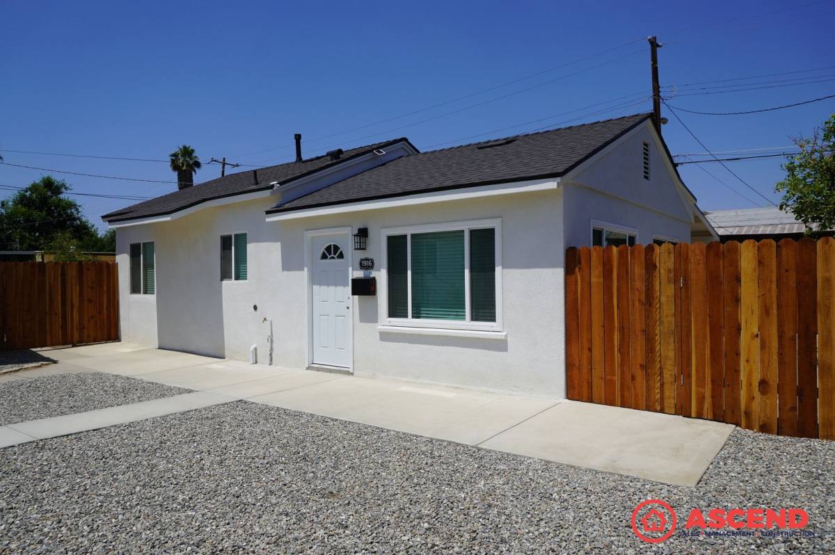 1916 Talisman Dr, Bakersfield, CA 93304 - Apartment for Rent