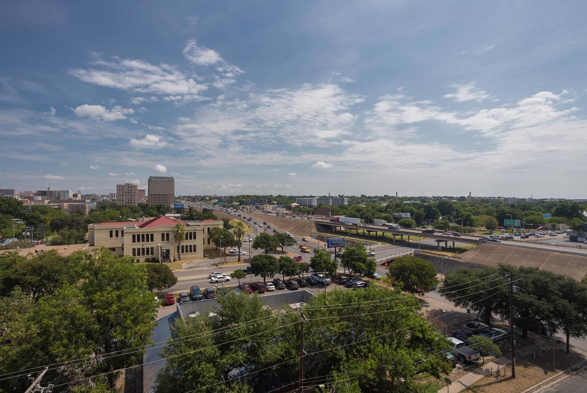 Apartment for rent at 88 Rainey St #A5-55, Austin, TX 78701